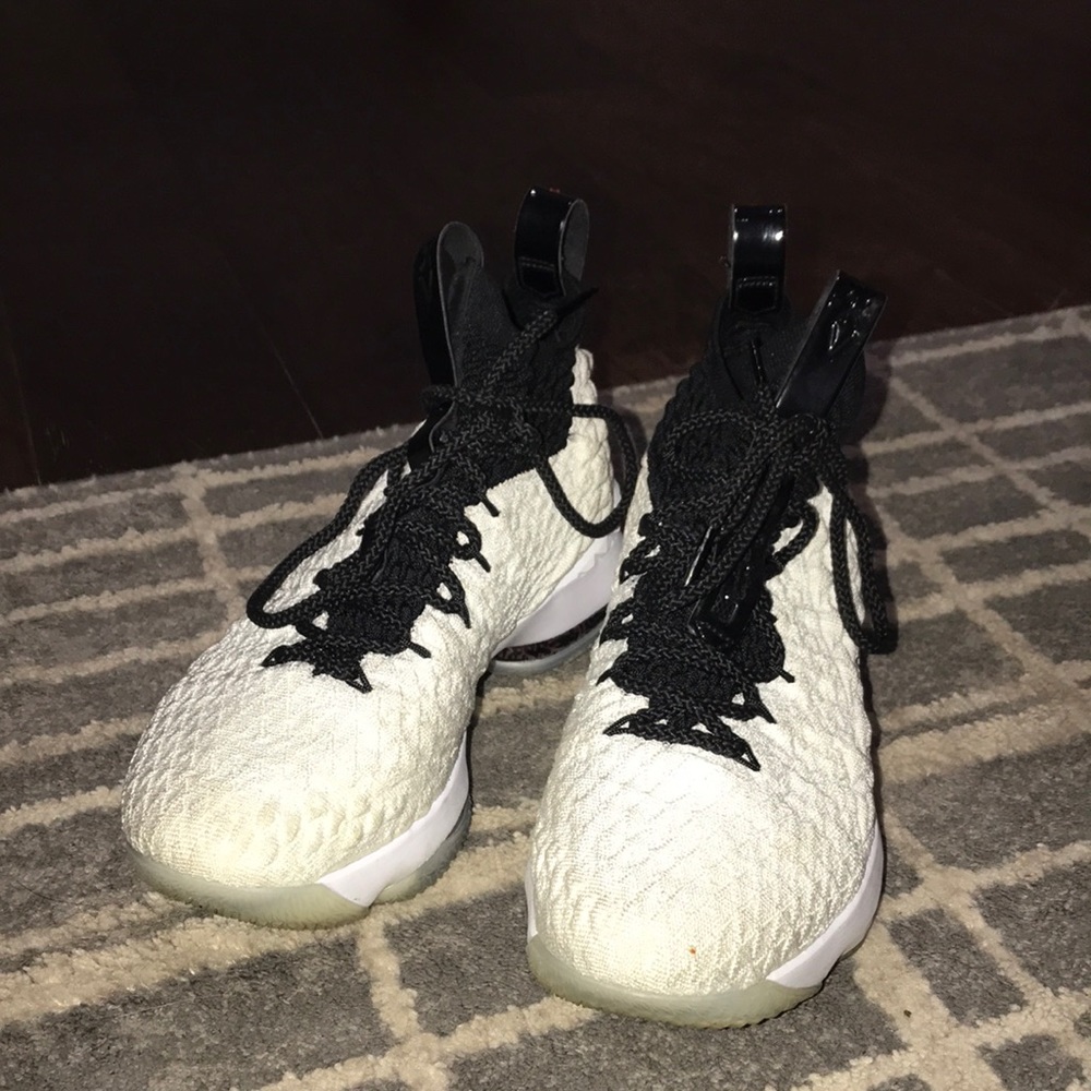 Nike Lebron XV 15 Graffiti Shoes